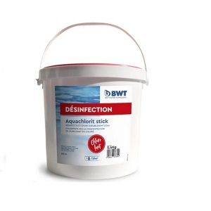 Chlore choc en stick 300 gr Aquachlorit